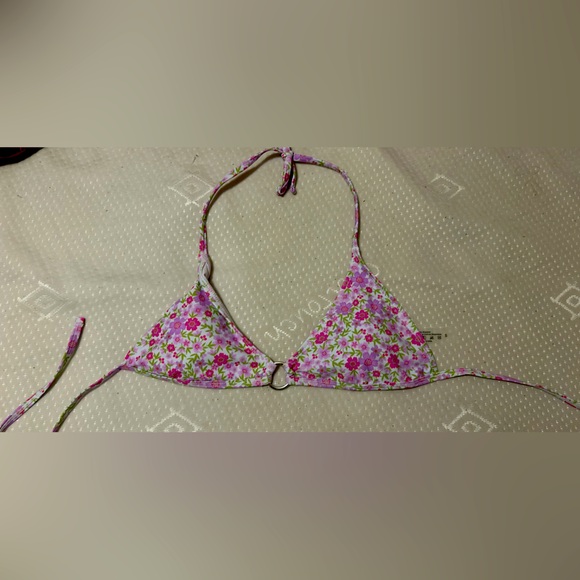 Pink floral bikini. Super cute for summer! Size small. - Picture 2 of 4